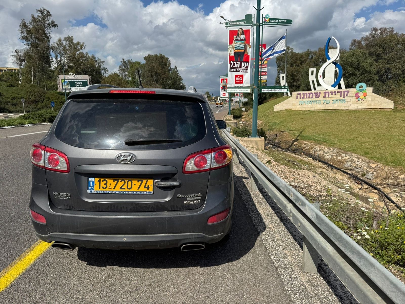 רכב של מתנדבי שניר נכנס לקריית שמונה