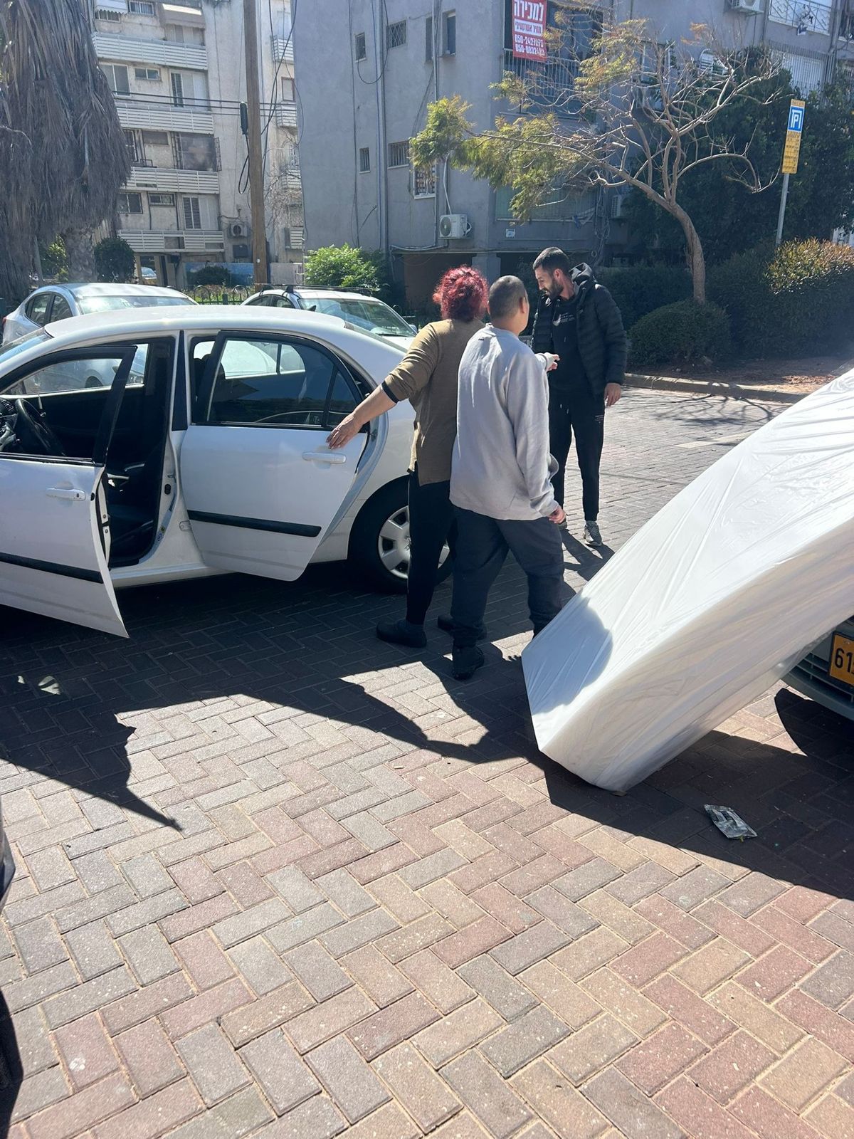 מזרן למקלט בדרום תל אביב